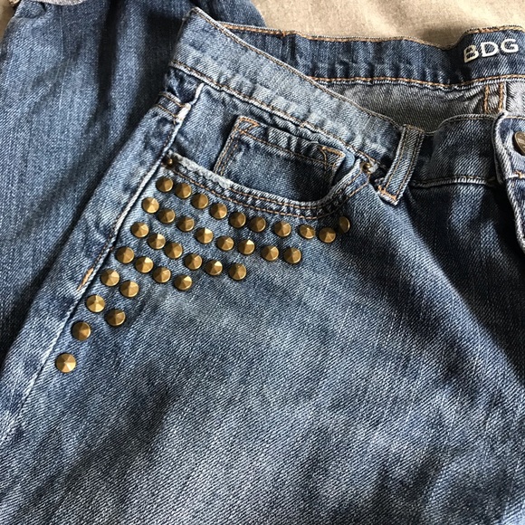 2/$12🔥 BDG Jeans Low Rise Slim Slouch Studs, 27 - Picture 3 of 6